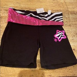 🦓 NWT Justice girls Sz 8 black foldover shorts.